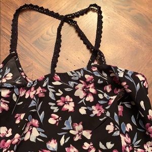 Kendall and Kylie cross back tank